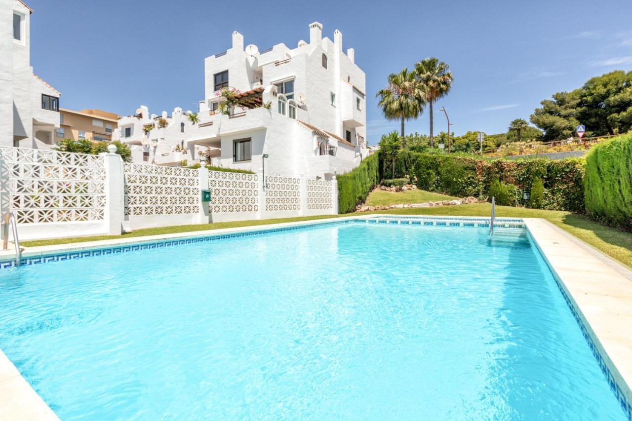 Ferienwohnung Front Sea View Penthouse Estepona Exterior foto