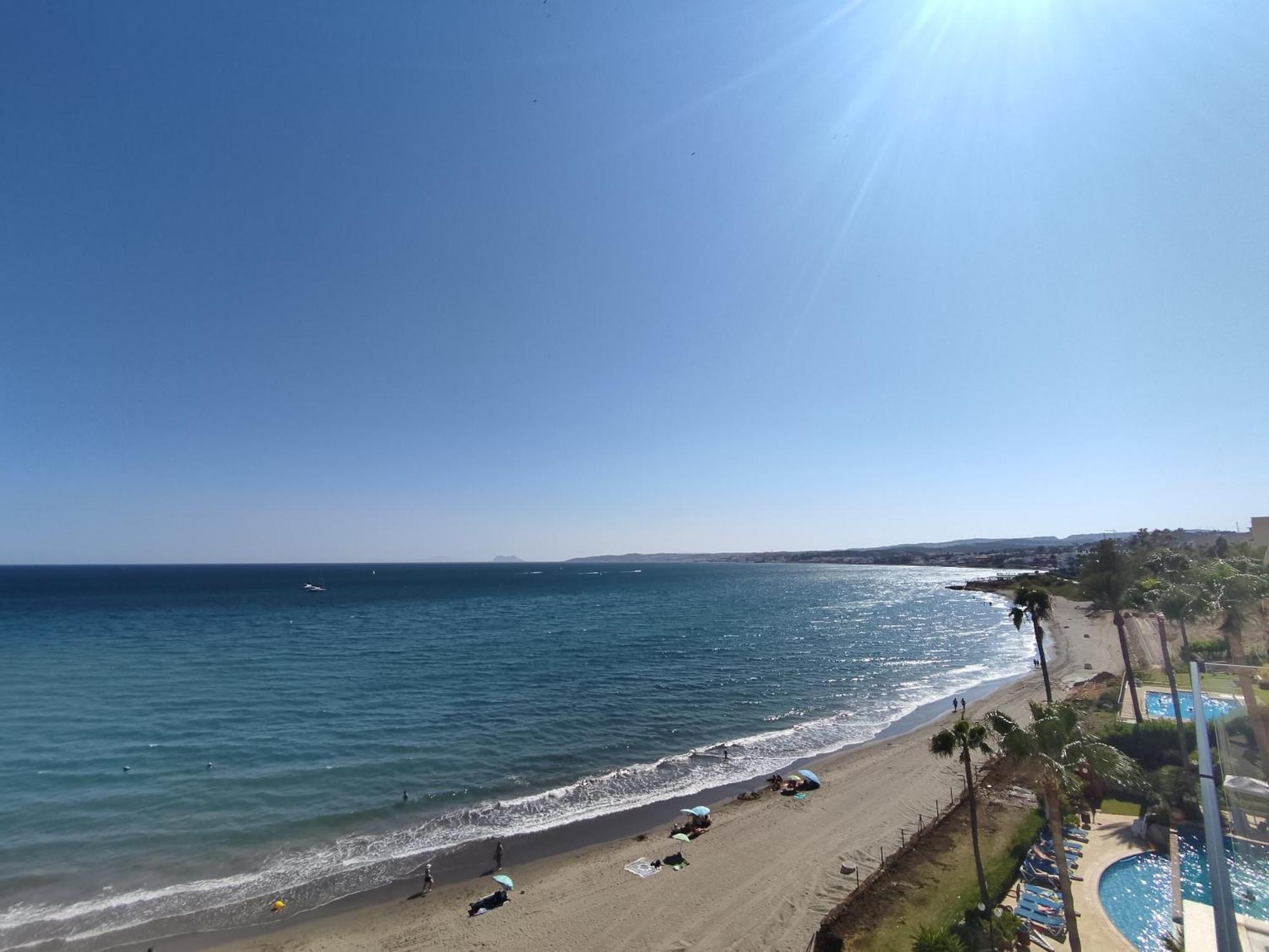 Ferienwohnung Front Sea View Penthouse Estepona Exterior foto